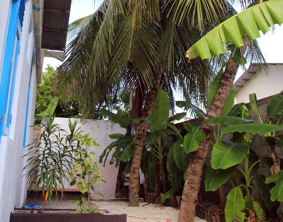 Rip Tide Vacation Inn, K.Guraidhoo Guraidhoo  Esterno foto