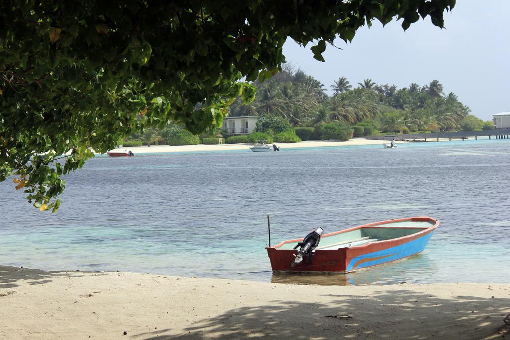 Rip Tide Vacation Inn, K.Guraidhoo Guraidhoo  Esterno foto