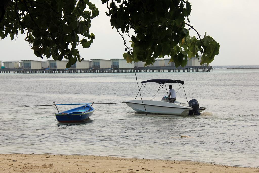 Rip Tide Vacation Inn, K.Guraidhoo Guraidhoo  Esterno foto