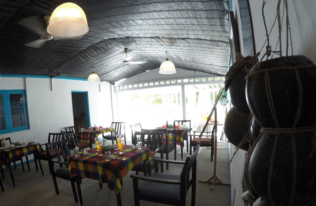 Rip Tide Vacation Inn, K.Guraidhoo Guraidhoo  Esterno foto