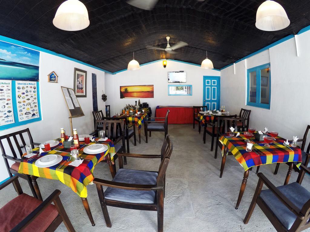 Rip Tide Vacation Inn, K.Guraidhoo Guraidhoo  Esterno foto
