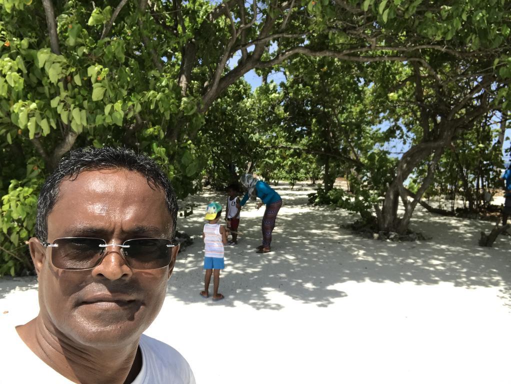 Rip Tide Vacation Inn, K.Guraidhoo Guraidhoo  Esterno foto