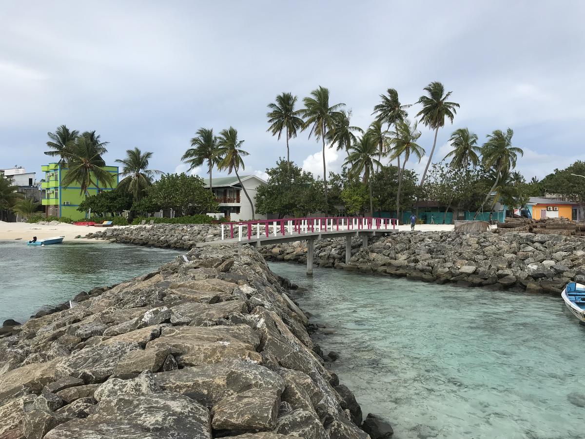 Rip Tide Vacation Inn, K.Guraidhoo Guraidhoo  Esterno foto