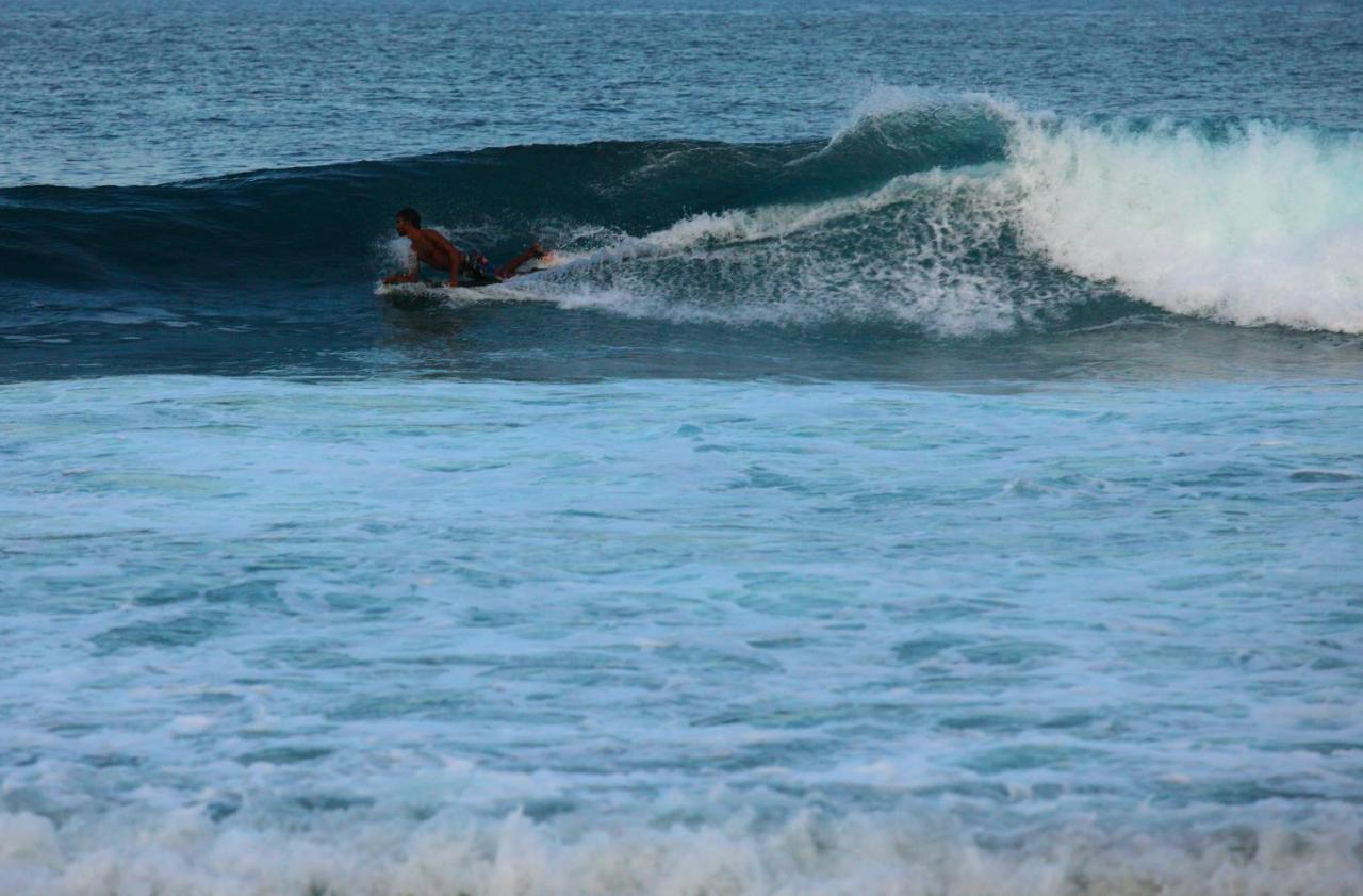 Rip Tide Vacation Inn, K.Guraidhoo Guraidhoo  Esterno foto